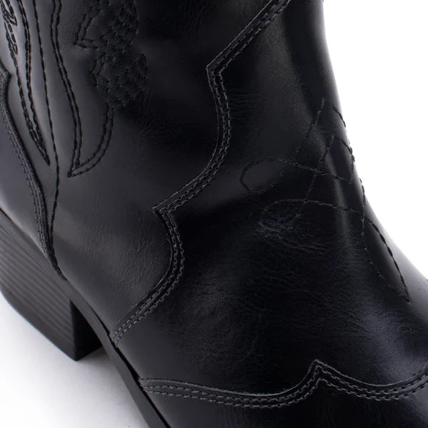 Bota Cano Médio Country Detalhe Bordado