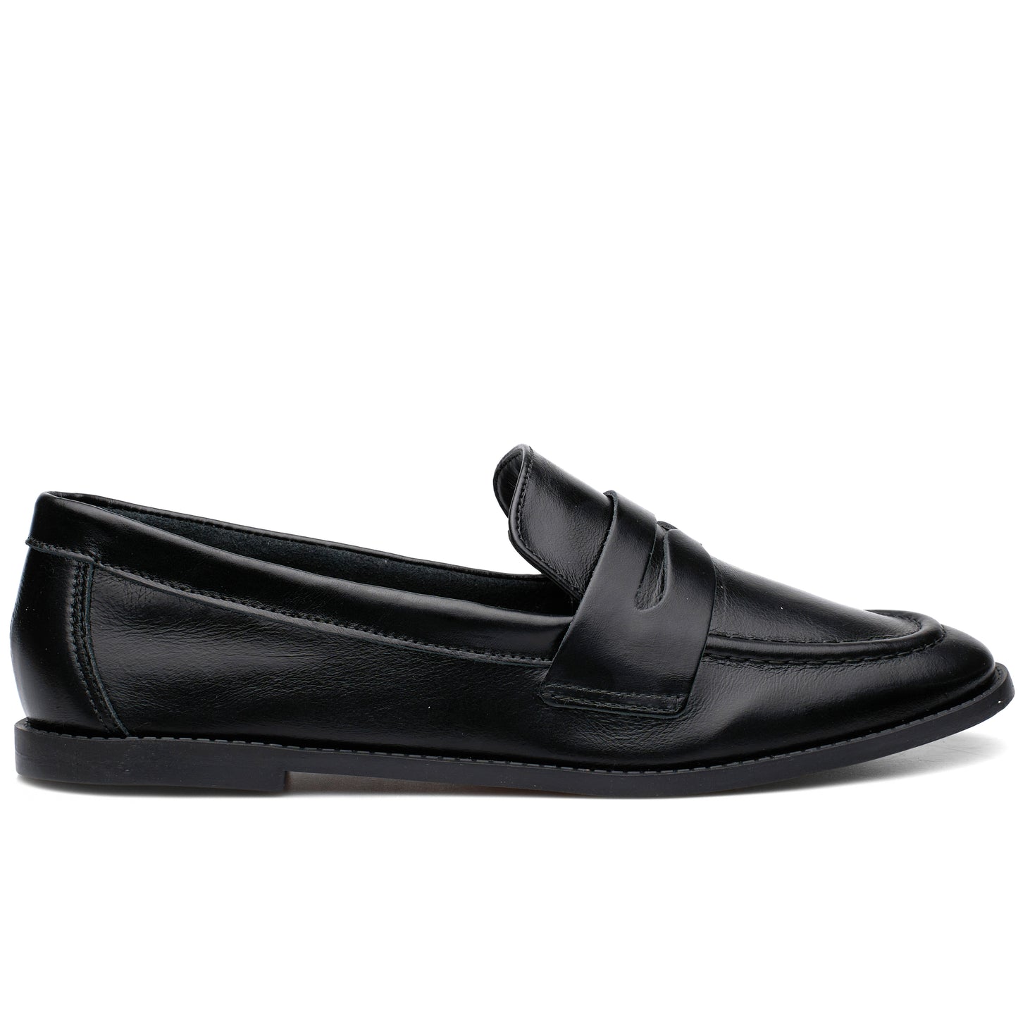 Mocassim Feminino SMIDT Couro Preto – Clássico, Elegante e Atemporal